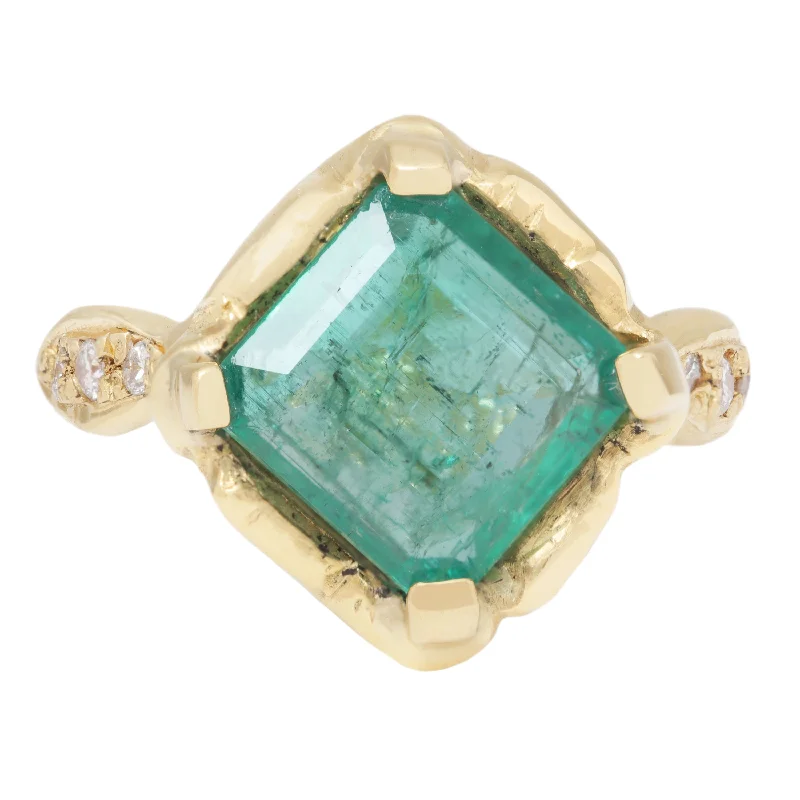 Huge Savings On Timeless Jewelry Collections Enchanted Emerald Shield Ring