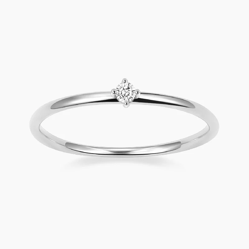 Beautiful Jewelry, Breathtaking Discounts – Hurry In Petite Round Solitaire Moissanite Stone Ring