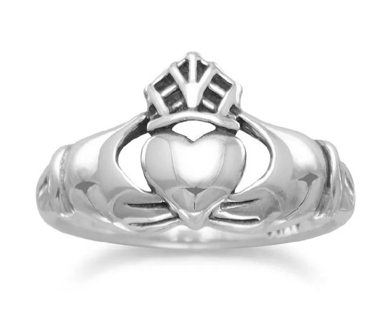 Sterling Silver Oxidized Claddagh Ring-11mm