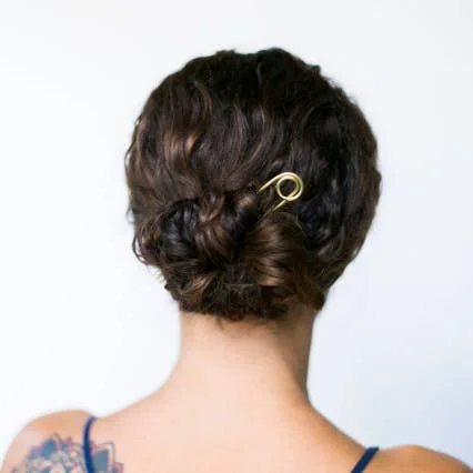 Brass Le Loop Hair Pin 4"