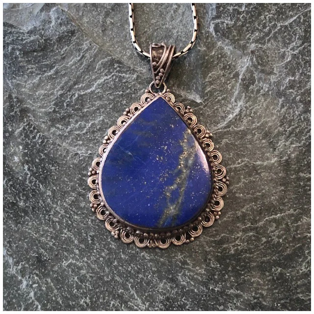 Silver Pendant with Lapis Lazuli