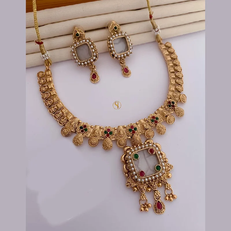 Exclusive Savings On Timeless Jewelry Pieces FS Collection Gold Plated Pota Stone And Pearls Necklace Set