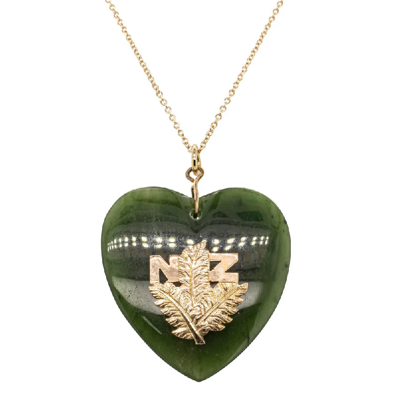 Luxury Jewelry Without The Luxury Price Tag Vintage 9ct Yellow Gold Greenstone Heart Pendant