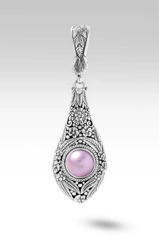 Bohemian-Inspired Jewelry For Free-Spirited Fashion Garden Glory Pendant™ in Pink Mabe Pearl