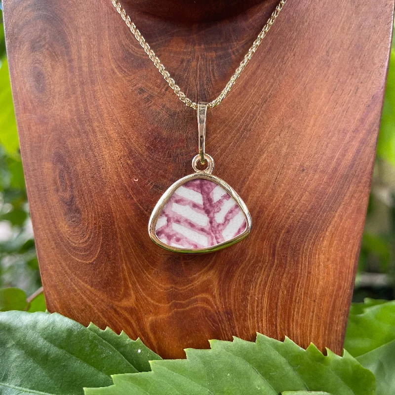 Magenta Moments 14k Gold Pendant