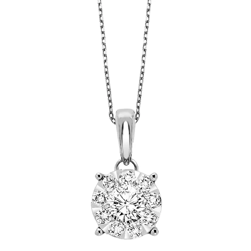 14K Round Cluster Diamond Pendant